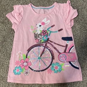 Great condition with no stains